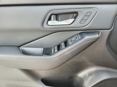 2026 Nissan Rogue Rock Creek PREMIUM PACKAGE