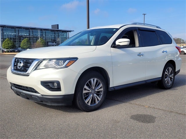 2019 Nissan Pathfinder SV