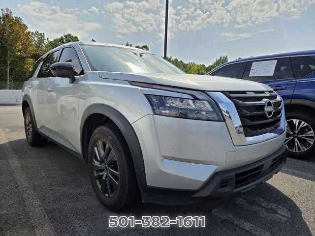 2023 Nissan Pathfinder S