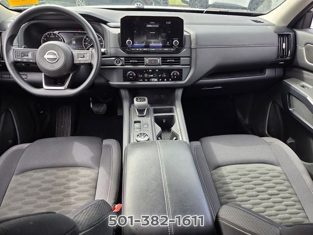 2024 Nissan Pathfinder S