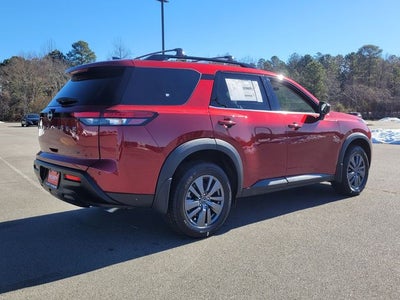 2026 Nissan Pathfinder SV