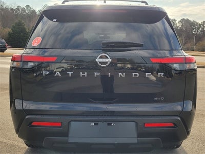 2026 Nissan Pathfinder SV