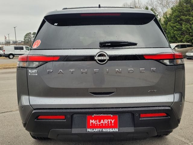 2026 Nissan Pathfinder SV