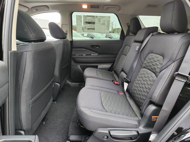 2026 Nissan Pathfinder SV PREMIUM PACKAGE