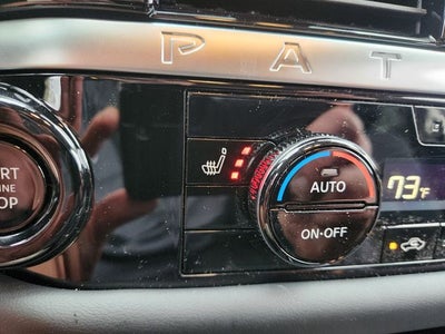 2026 Nissan Pathfinder SV PREMIUM PACKAGE