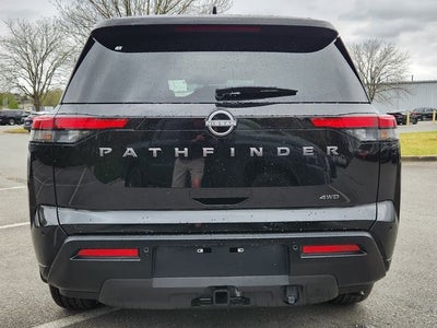 2026 Nissan Pathfinder SV PREMIUM PACKAGE