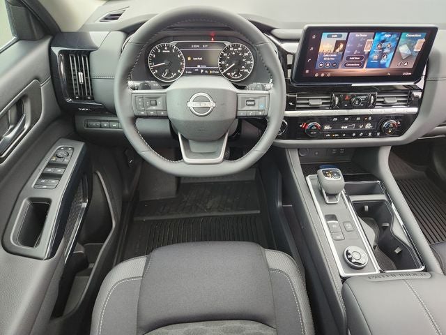 2026 Nissan Pathfinder SV PREMIUM PACKAGE
