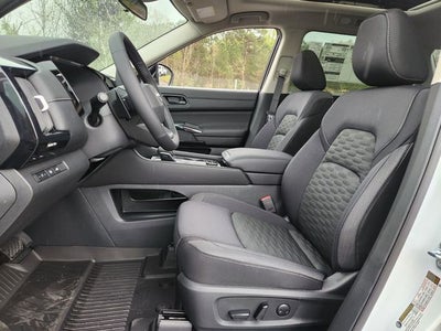 2026 Nissan Pathfinder SV PREMIUM PACKAGE