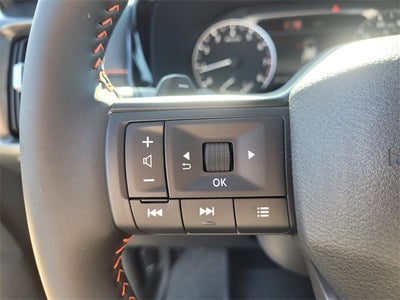 2026 Nissan Pathfinder SV PREMINUM PACKAGE