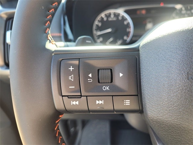 2026 Nissan Pathfinder SV PREMINUM PACKAGE