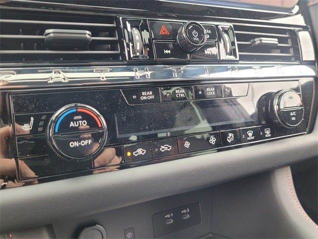 2026 Nissan Pathfinder ROCK CREEK PREMIUM PACKAGE