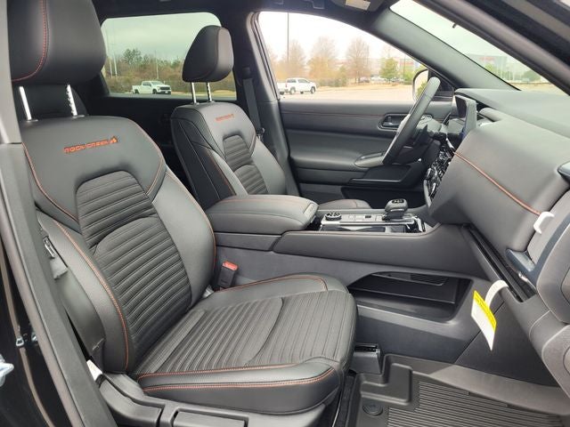 2026 Nissan Pathfinder ROCK CREEK PREMIUM PACKAGE