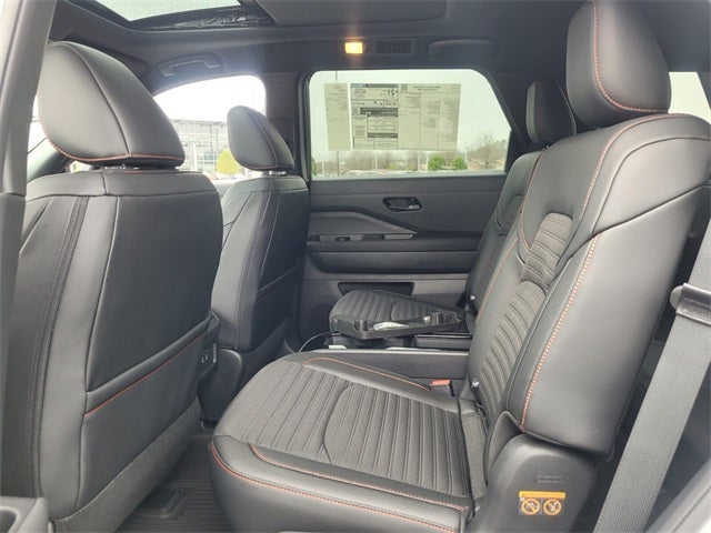 2026 Nissan Pathfinder ROCK CREEK PREMIUM PACKAGE