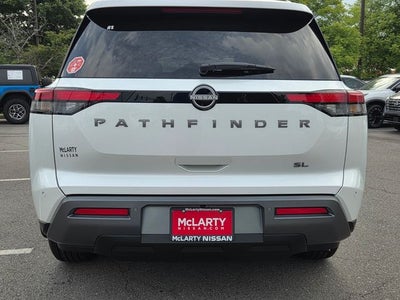 2026 Nissan Pathfinder SL