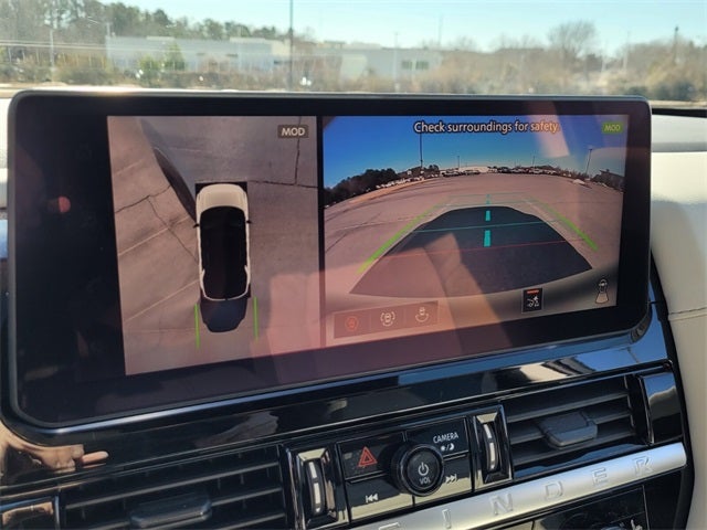 2026 Nissan Pathfinder SL PREMIUM PACKAGE