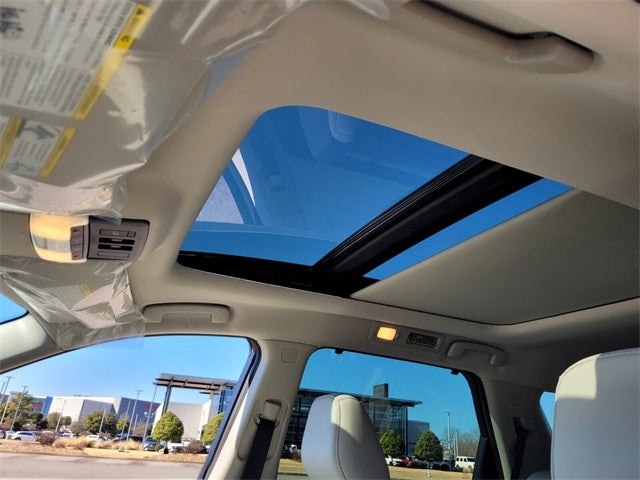 2026 Nissan Pathfinder SL PREMIUM PACKAGE