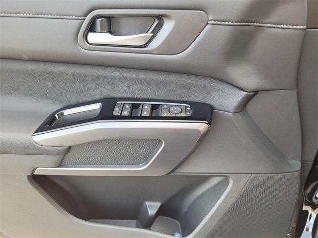 2026 Nissan Pathfinder SL PREMIUM PACKAGE