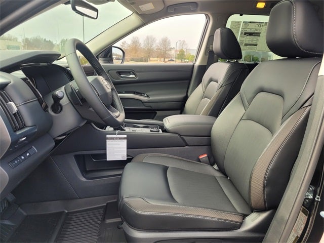 2026 Nissan Pathfinder SL PREMIUM PACKAGE