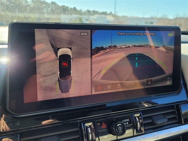 2026 Nissan Pathfinder SL PREMIUM PACKAGE