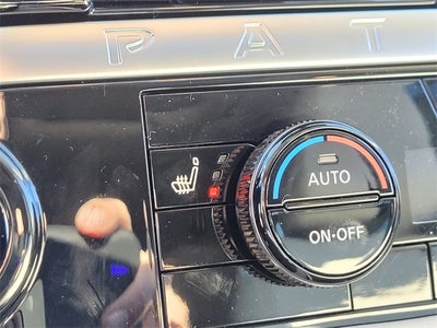 2026 Nissan Pathfinder SL PREMIUM PACKAGE