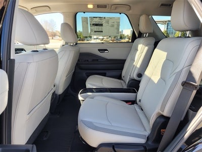 2026 Nissan Pathfinder SL PREMIUM PACKAGE