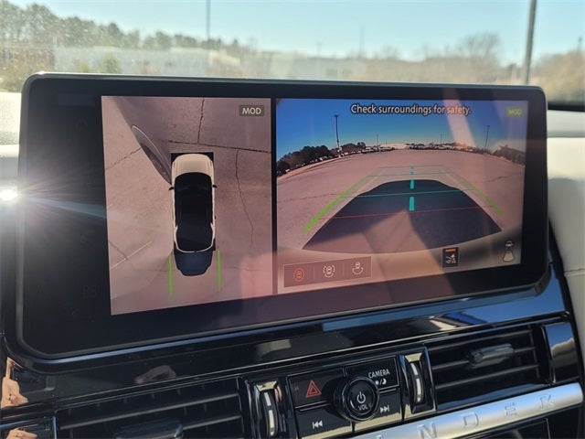 2026 Nissan Pathfinder SL PREMIUM PACKAGE