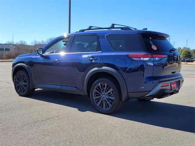 2026 Nissan Pathfinder SL PREMIUM PACKAGE