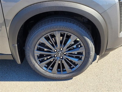 2026 Nissan Pathfinder SL PREMIUM PACKAGE