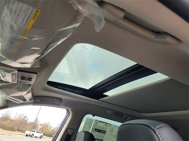 2026 Nissan Pathfinder SL PREMIUM PACKAGE