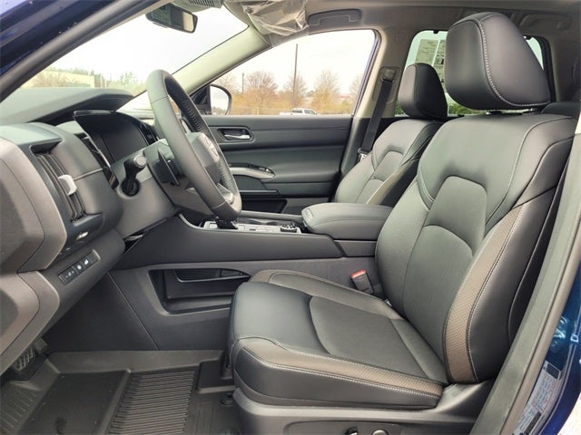 2026 Nissan Pathfinder SL PREMIUM PACKAGE