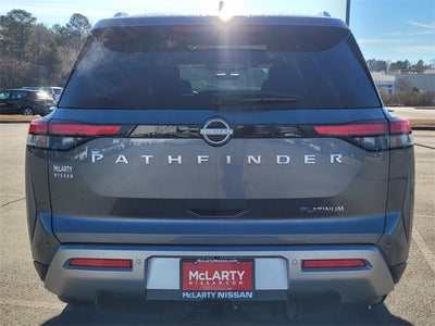 2025 Nissan Pathfinder Platinum