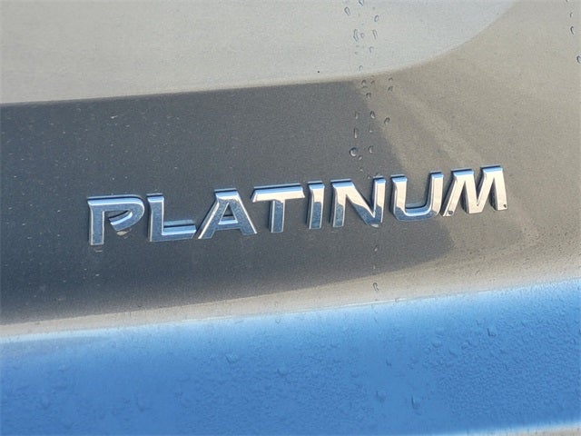 2025 Nissan Pathfinder Platinum