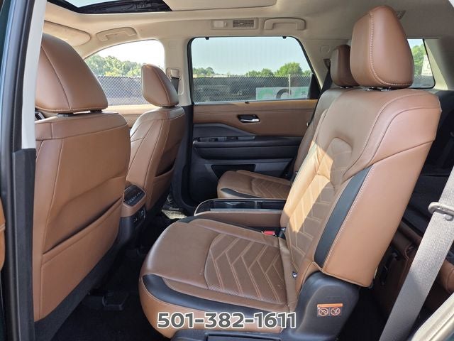 2022 Nissan Pathfinder Platinum