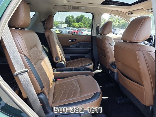 2022 Nissan Pathfinder Platinum