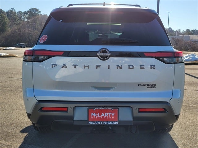 2026 Nissan Pathfinder Platinum