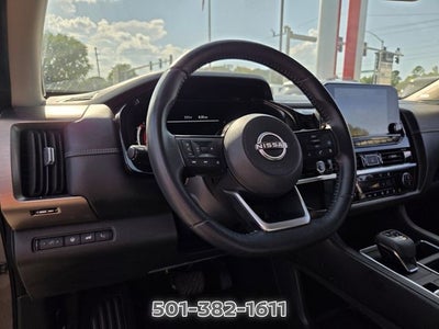 2023 Nissan Pathfinder Platinum