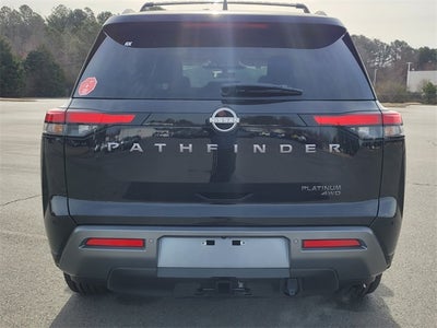 2026 Nissan Pathfinder Platinum