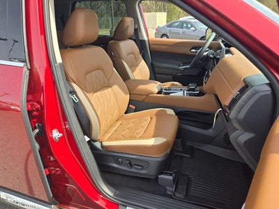 2026 Nissan Pathfinder Platinum