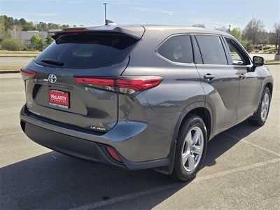 2021 Toyota Highlander LE