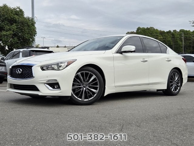 2023 INFINITI Q50 LUXE
