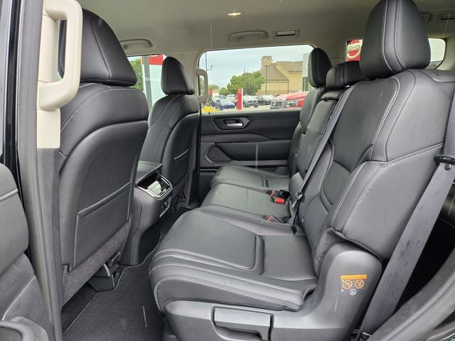 2026 Nissan Armada SV