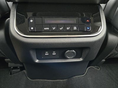 2026 Nissan Armada SV