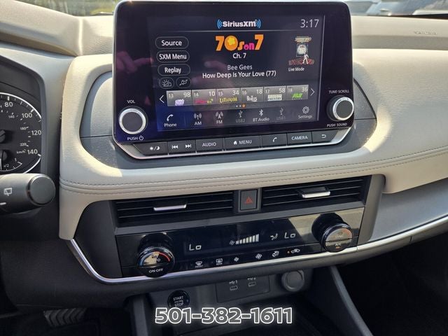 2025 Nissan Rogue SV
