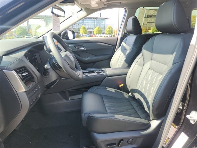 2026 Nissan Rogue Platinum AWD