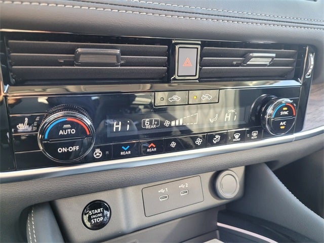 2026 Nissan Rogue Platinum PREMINUM AND TECH PACKAGE AWD