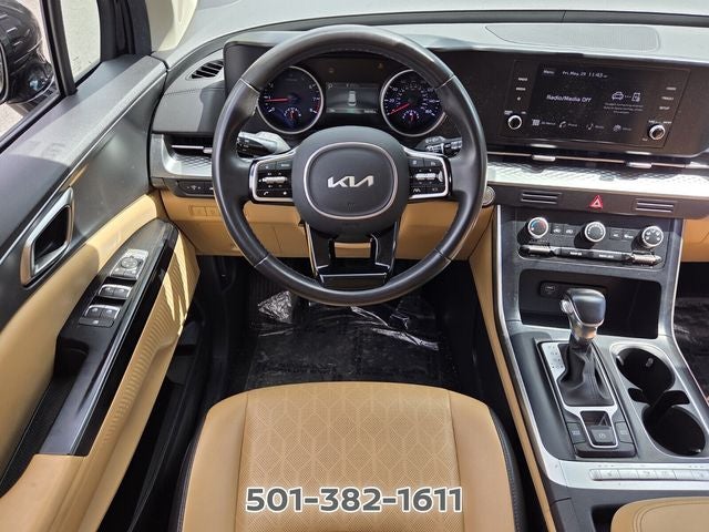 2024 Kia Carnival LX