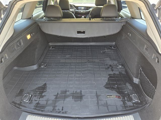 2019 Buick Regal TourX Essence