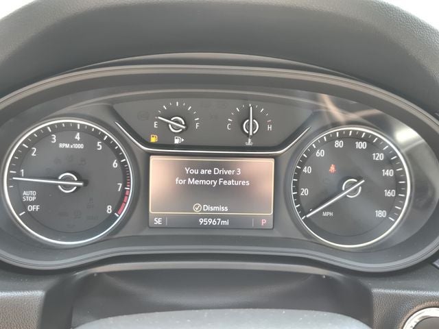 2019 Buick Regal TourX Essence