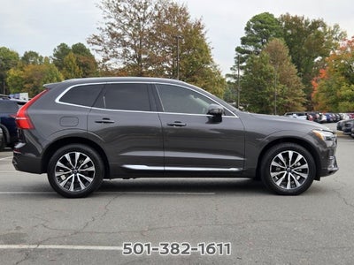 2023 Volvo XC60 B5 Plus Bright Theme
