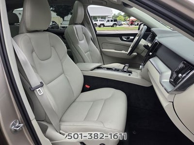 2024 Volvo XC60 B5 Core